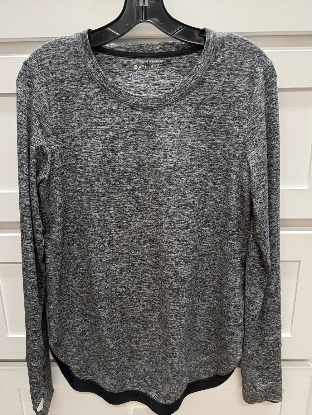 Athleta Gray Heathered Long Sleeve Crew Top